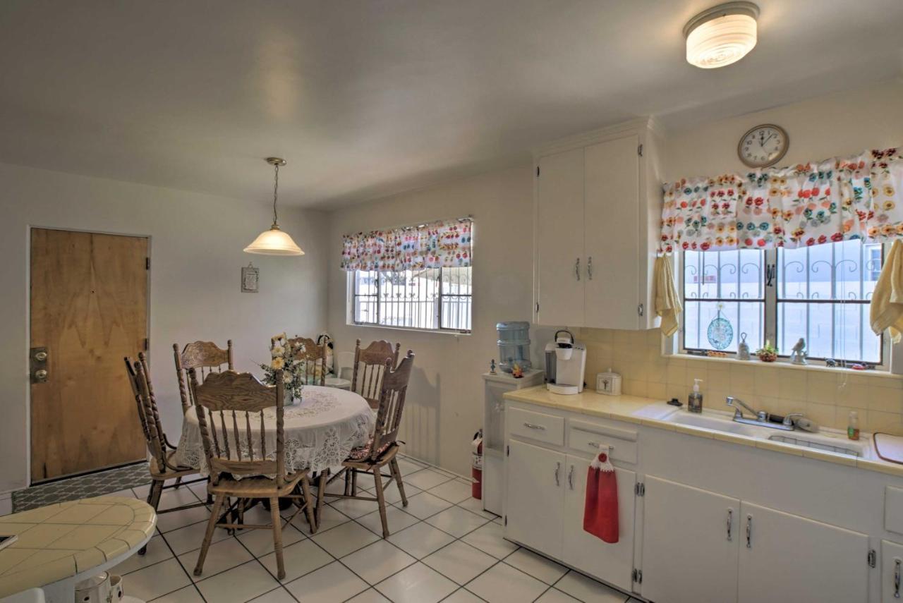 Central Phoenix Home Less Than 3 Mi To Downtown! Exterior photo